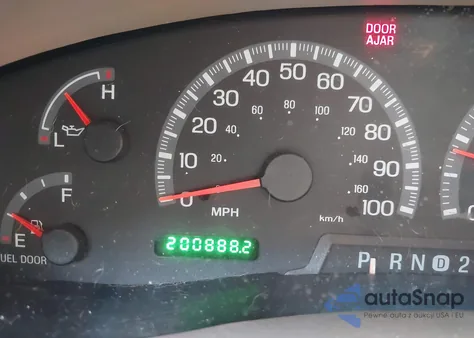 2002 Ford F-150 Lariat/Xlt from USA, damaged, VIN 1FTRW076X2KB49328